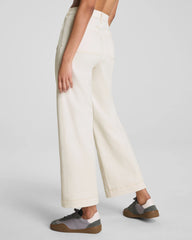 SPANXshape® Authentic 360 Cropped Wide Leg Jeans with Patch Pockets | Alabaster