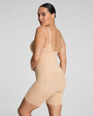 SPANXsculpt® GoFigure High-Waisted Mid-Thigh Short | Honey