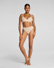 SPANXsupersmooth® Day to Date Night Lace Thong | Toasted Coconut