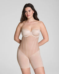 SPANXsupersculpt® TotalContour High-Waisted Mid-Thigh Short