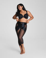 SPANXshape® Satin-X™ Capri
