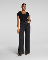 SPANXsmooth® Jersey V-Neck Tee | Classic Black