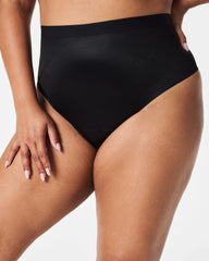 SPANXshape® Invisible Thong | Very Black