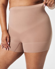 SPANXsculpt® Seamless Power Shorty | Cafe Au Lait
