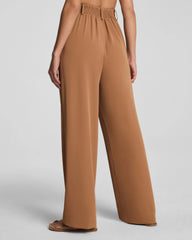 SPANX® CarryOn Pleated Wide Leg Pant | Maplewood