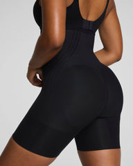 SPANXsculpt® GoFigure High-Waisted Mid-Thigh Short | Very Black