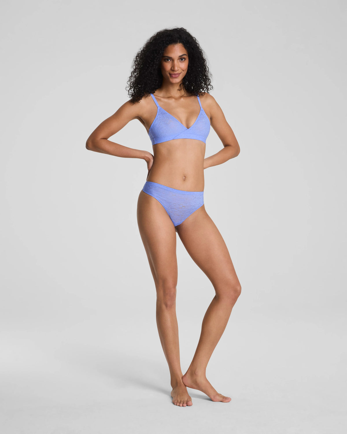 SPANXsupersmooth® Day to Date Night Lace Thong | Hyacinth