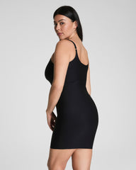 SPANXsupersmooth® Essential V-Neck Slip | Very Black