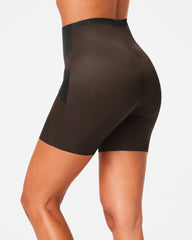 SPANXshape® Skinny Britches® Mid-Thigh Short | Very Black