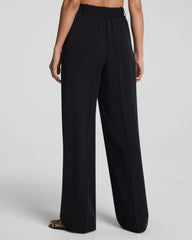 SPANX® CarryOn Pleated Wide Leg Pant | Classic Black
